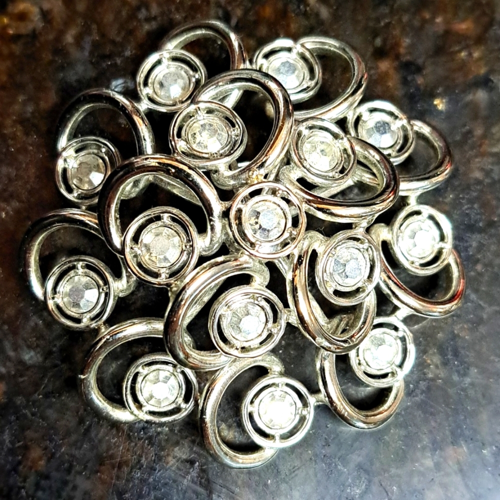 Sarah Coventry Silver & Crystal Brooch  Vintage B5